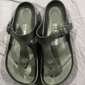 Size 40 Birkenstocks black